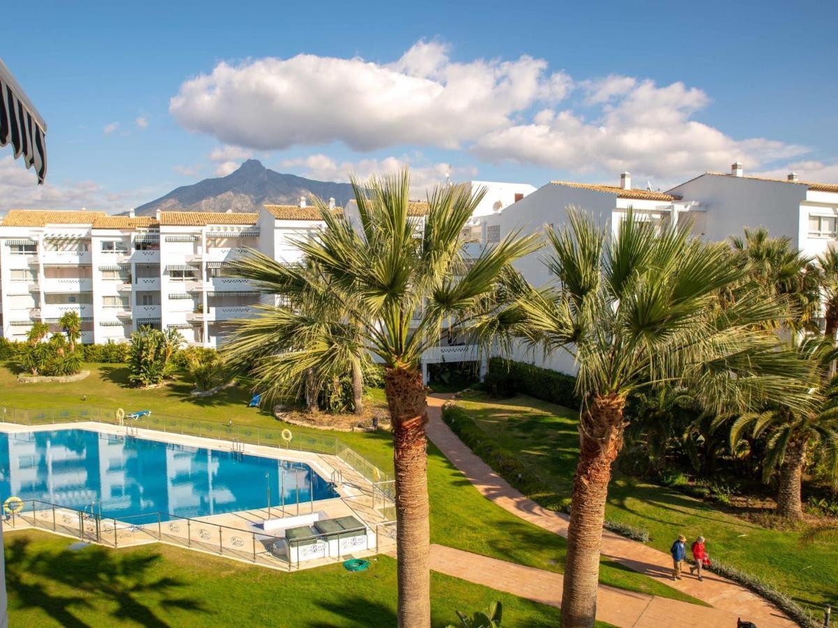 Vacation I Beachfront Quiet With Private Access, A Minute Walk From Puerto Banus Marina, 24-7 Security And Parking Lejlighed