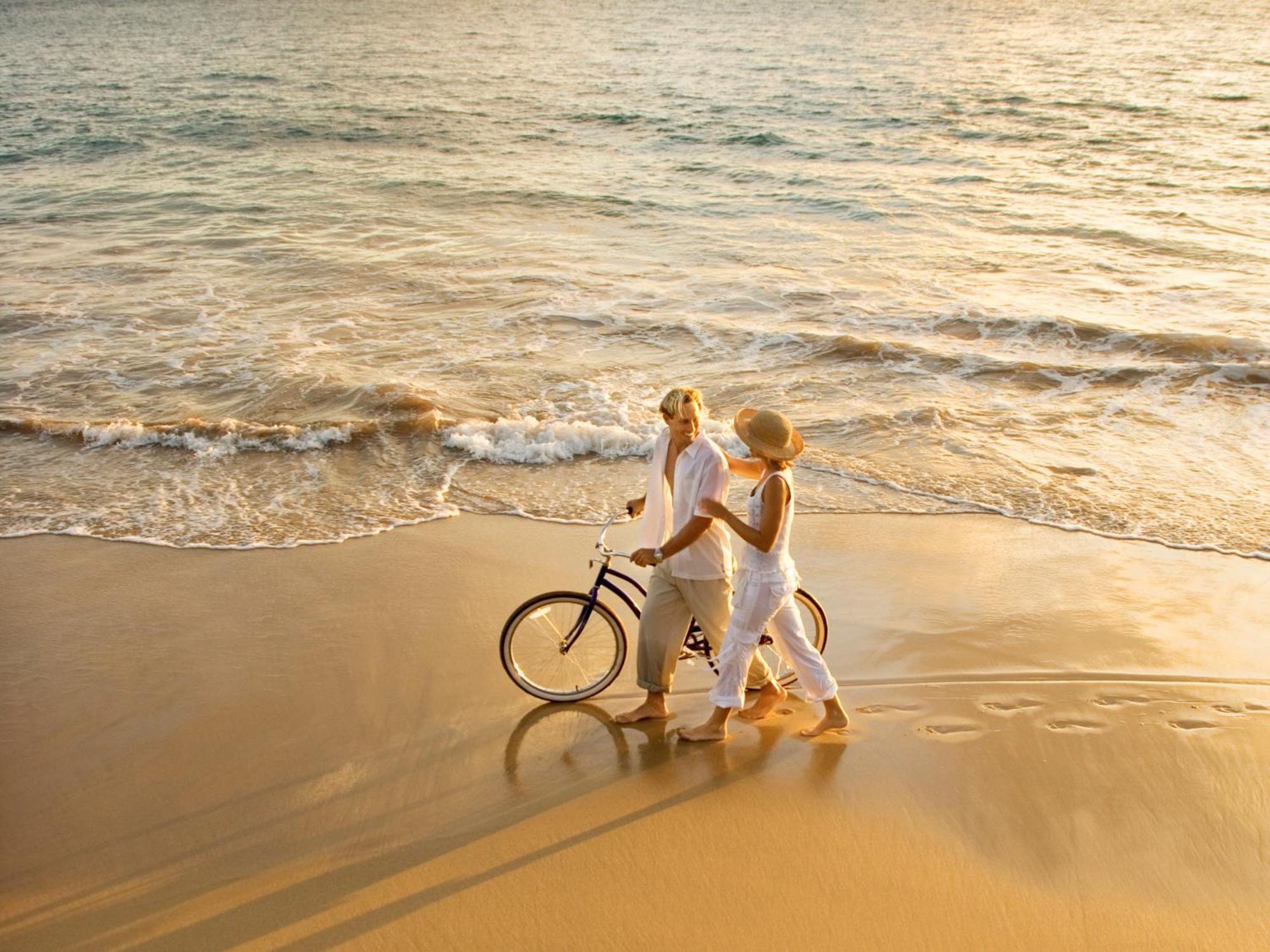 Lejlighed Vacation I Beachfront Quiet With Private Access, A Minute Walk From Puerto Banus Marina, 24-7 Security And Parking *