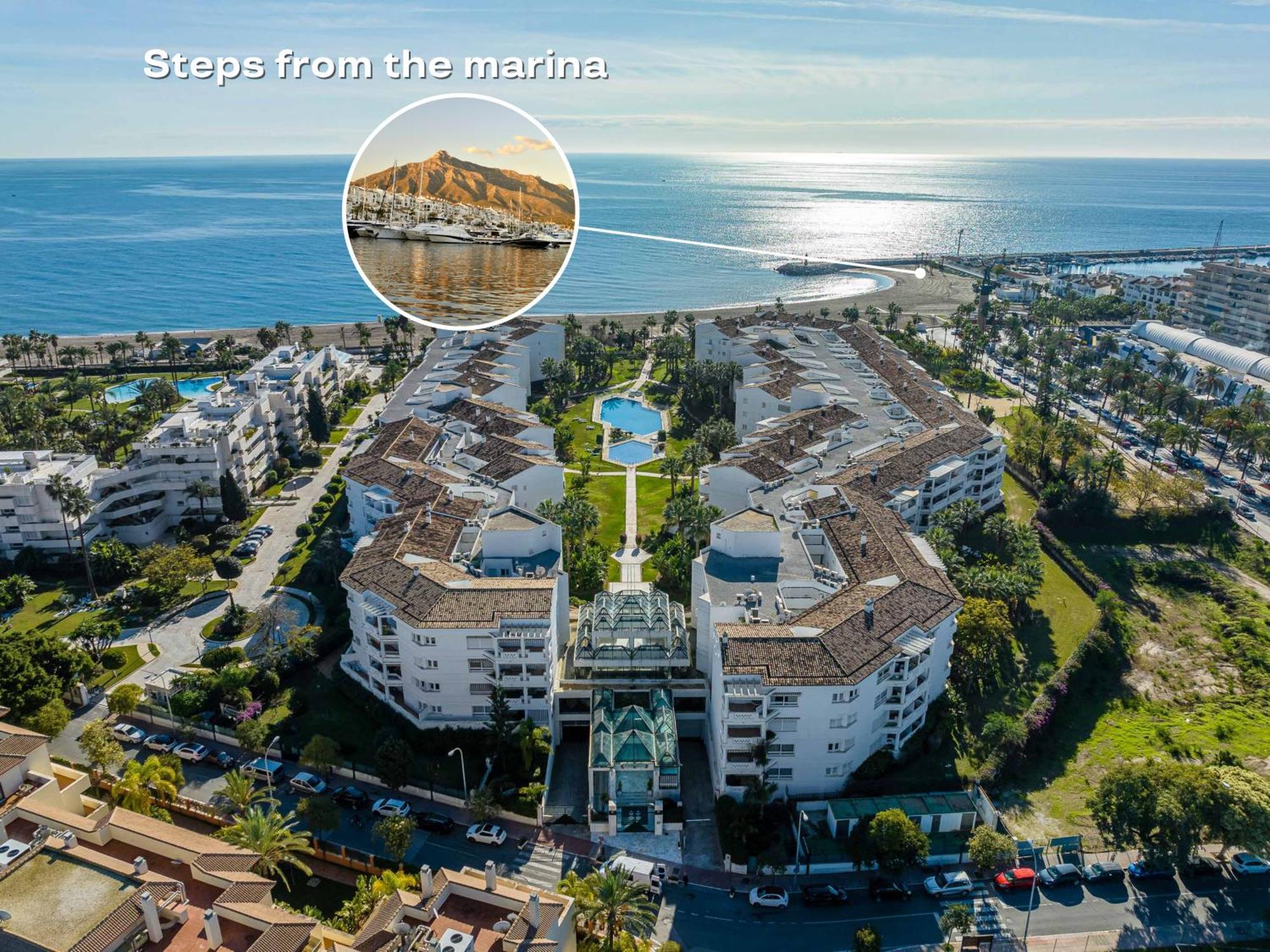 Lejlighed Vacation I Beachfront Quiet With Private Access, A Minute Walk From Puerto Banus Marina, 24-7 Security And Parking Marbella